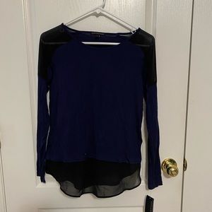 Flowing and sheer women’s top. NWT. Small